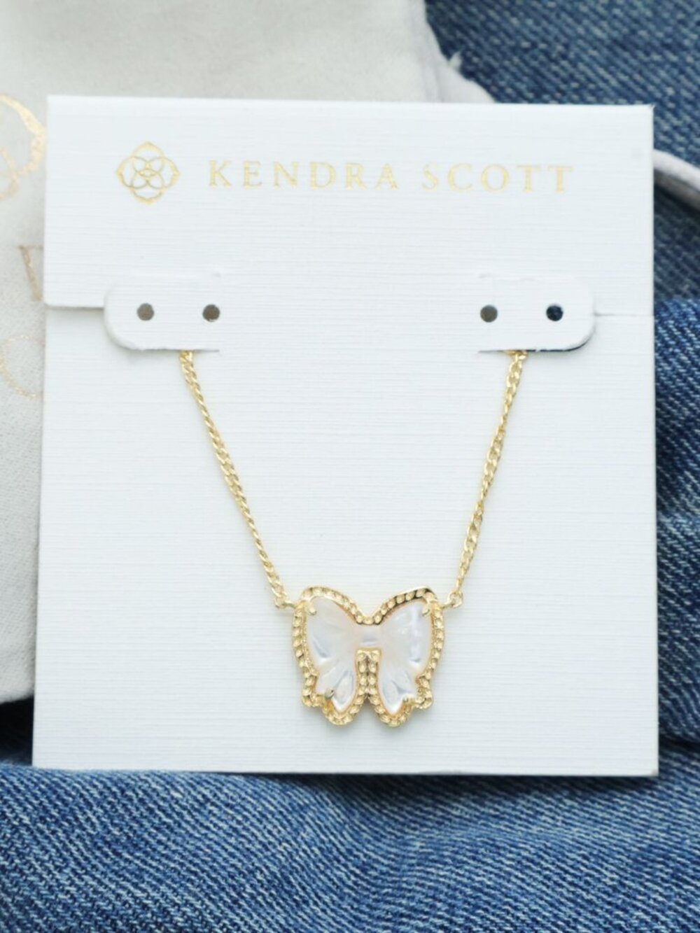 Kendra Scott Haley Bow lvory Mother-of-Pearl Necklace NEW